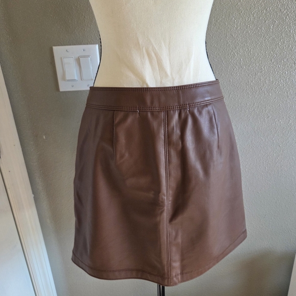 Tinseltown Brown Mini Skirt - Picture 4 of 8
